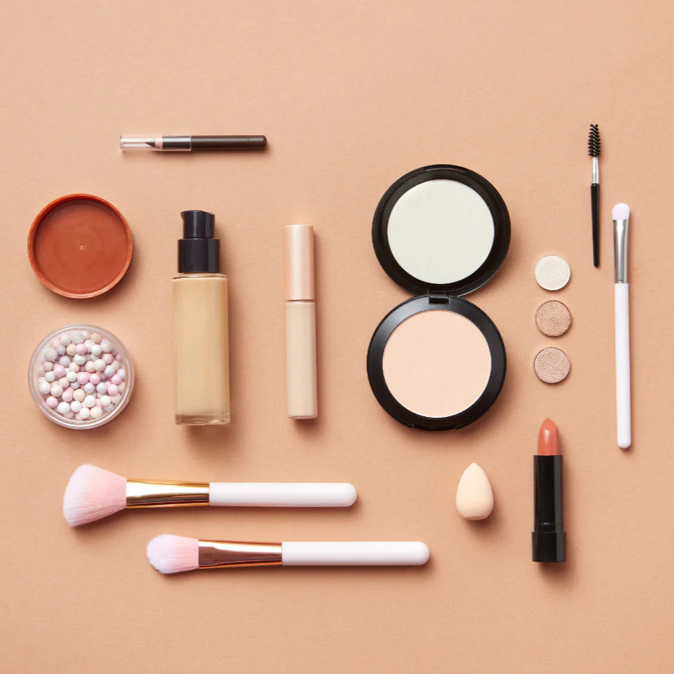 GlamourGaze Make-up Gift Set